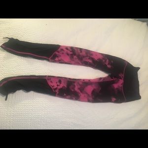 New pink/black leggings